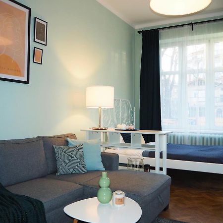Appartement Wawelove Kossak Apt 1 Min To Royal Wawel Castle! Free Parking à Cracovie Extérieur photo