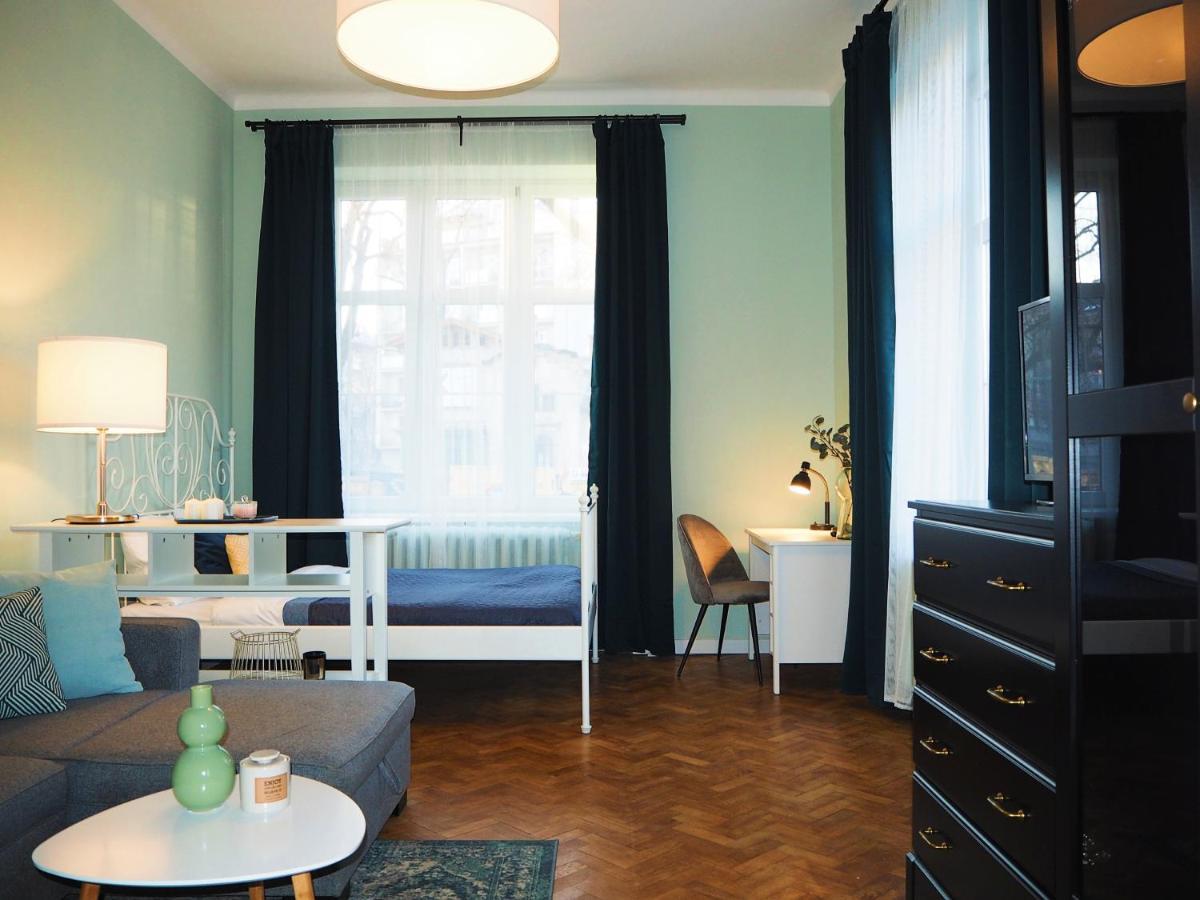 Appartement Wawelove Kossak Apt 1 Min To Royal Wawel Castle! Free Parking à Cracovie Extérieur photo