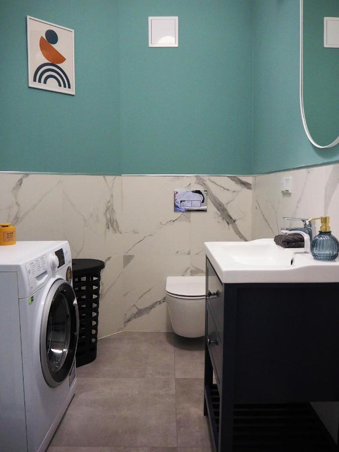 Appartement Wawelove Kossak Apt 1 Min To Royal Wawel Castle! Free Parking à Cracovie Extérieur photo